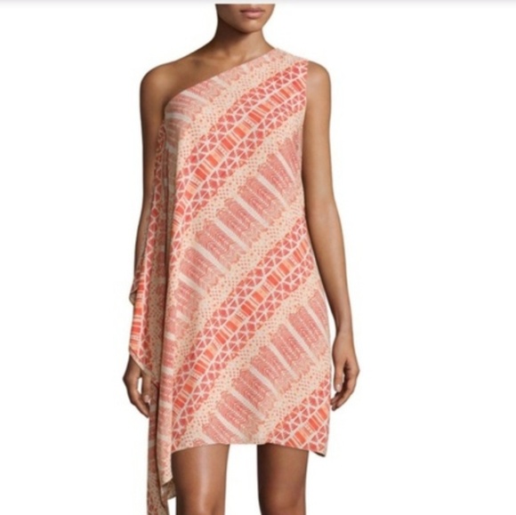 Vince Camuto Dresses & Skirts - Vince Camuto Size 2, Red Combo One Shoulder Dress